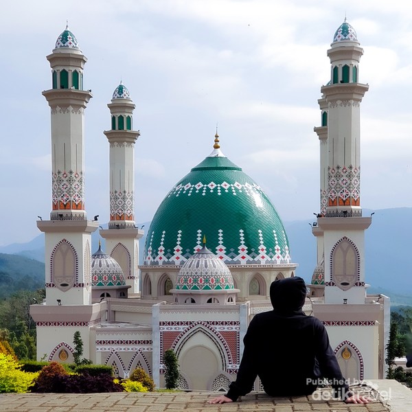 Cilacap Berkah: Masjid Jami Al-Barokah, Tempat Beribadah dan Berbagi